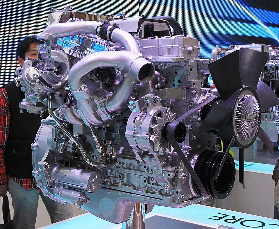 Isuzu 4HK1 Engine product image